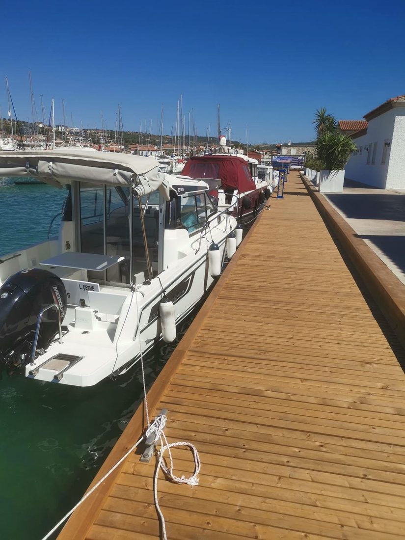 Marina Yapıları ve Tekne Bağlama İskeleleri